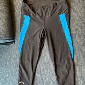 Spalding 3/4 leggings size s